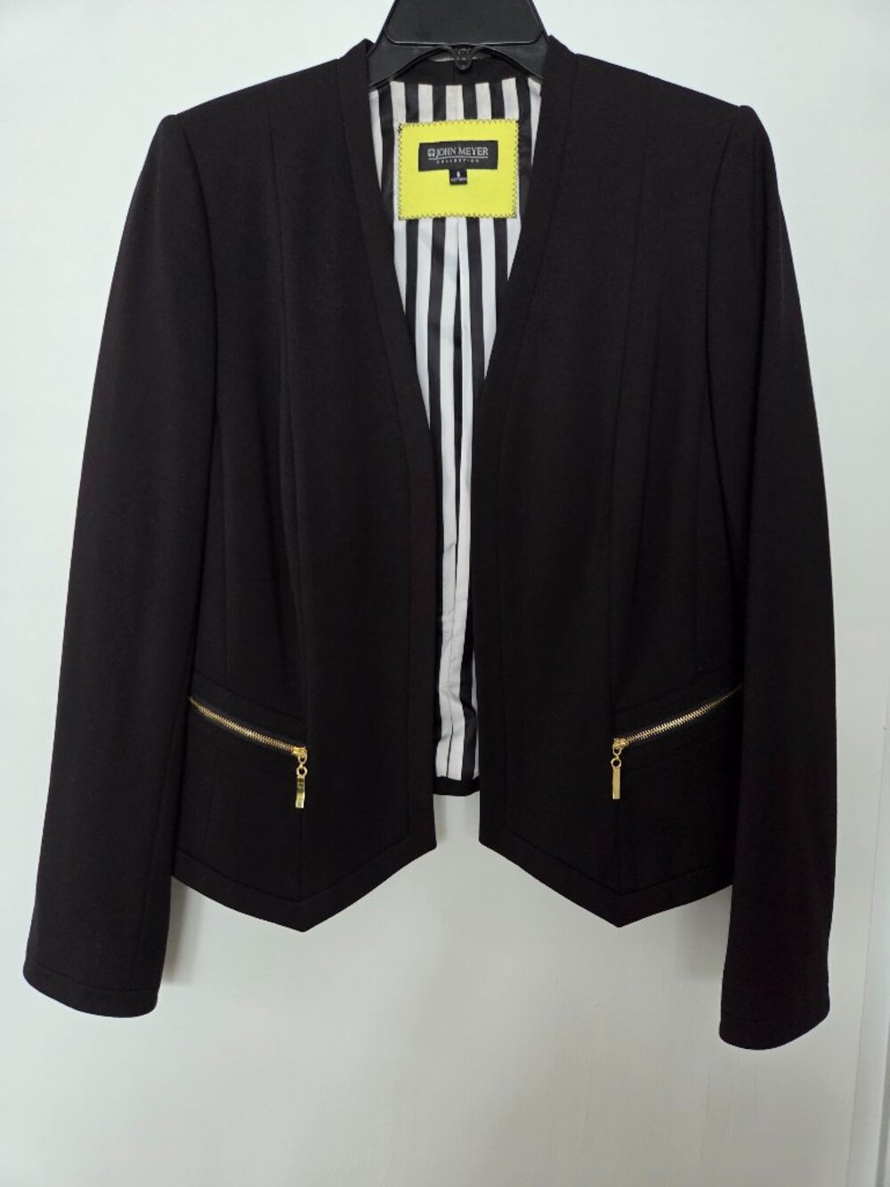 John Meyer Women's Size 8 Black Open Front Blazer Jacket Gold Zipper Pockets